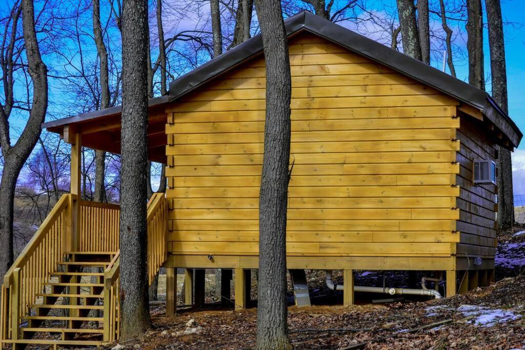 Foxtail Orchards - The Iron Horse Villa Tazewell Bagian luar foto